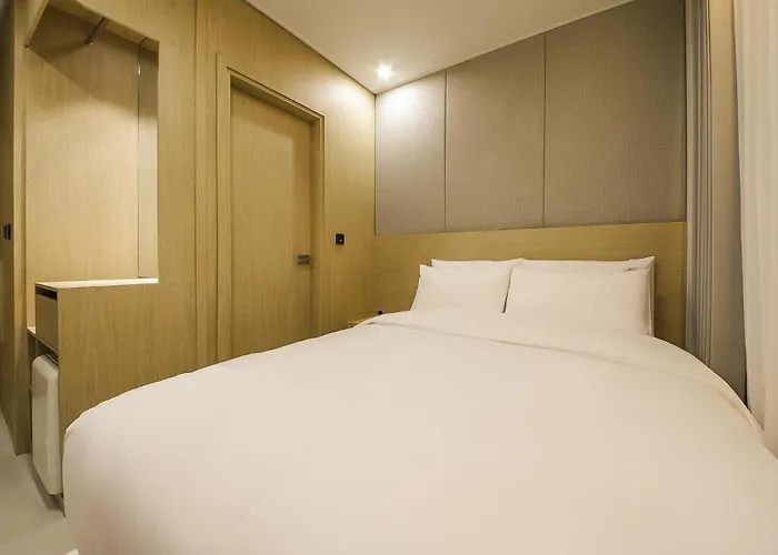 Seomyeon Nestly Hotel Busan