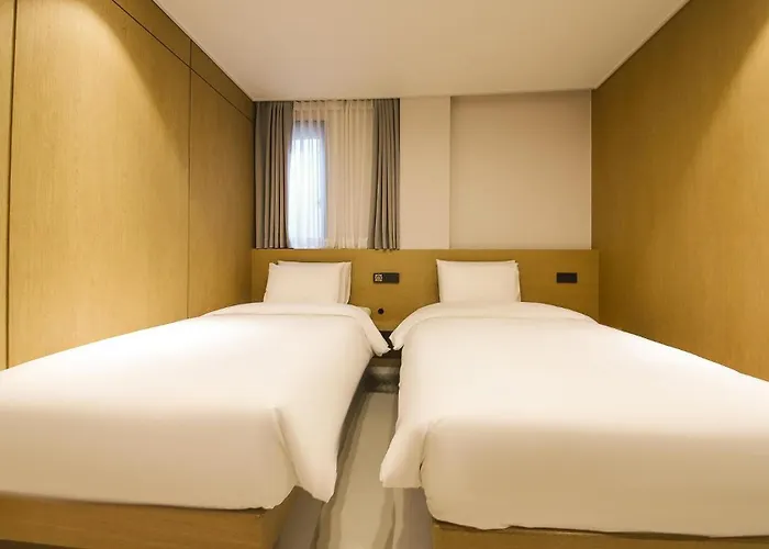 Seomyeon Nestly Hotel Busan