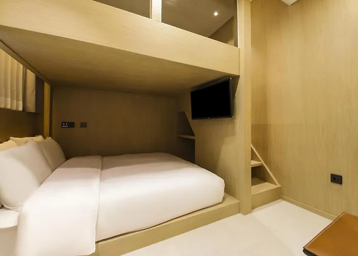 Hotel Seomyeon Nestly 3*