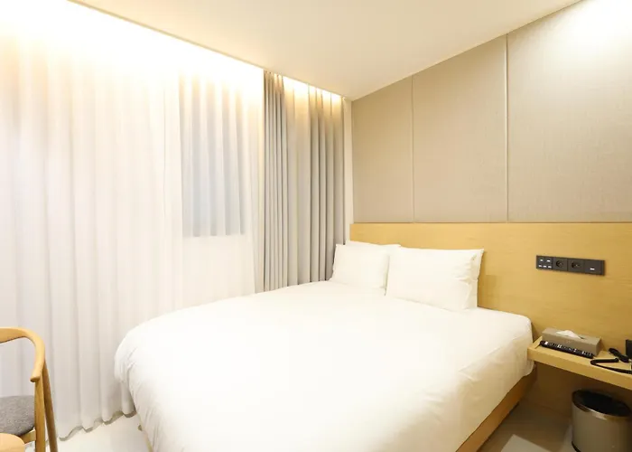 Hotel Seomyeon Nestly 3*