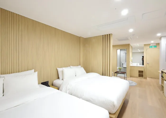 Seomyeon Nestly Hotel 3*