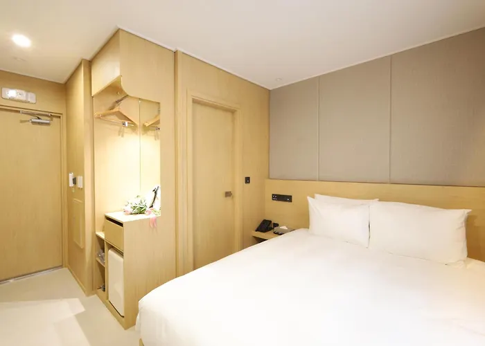 Seomyeon Nestly Hotel