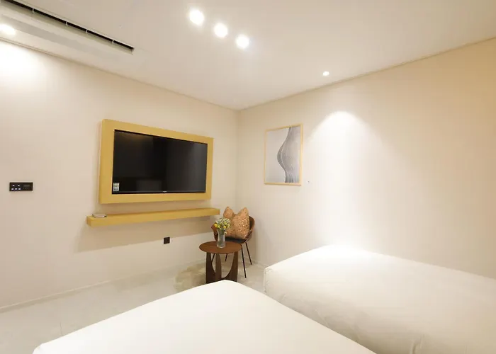 Hotel Seomyeon Nestly Busan