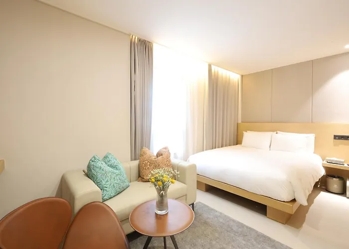 Seomyeon Nestly Hotel Busan
